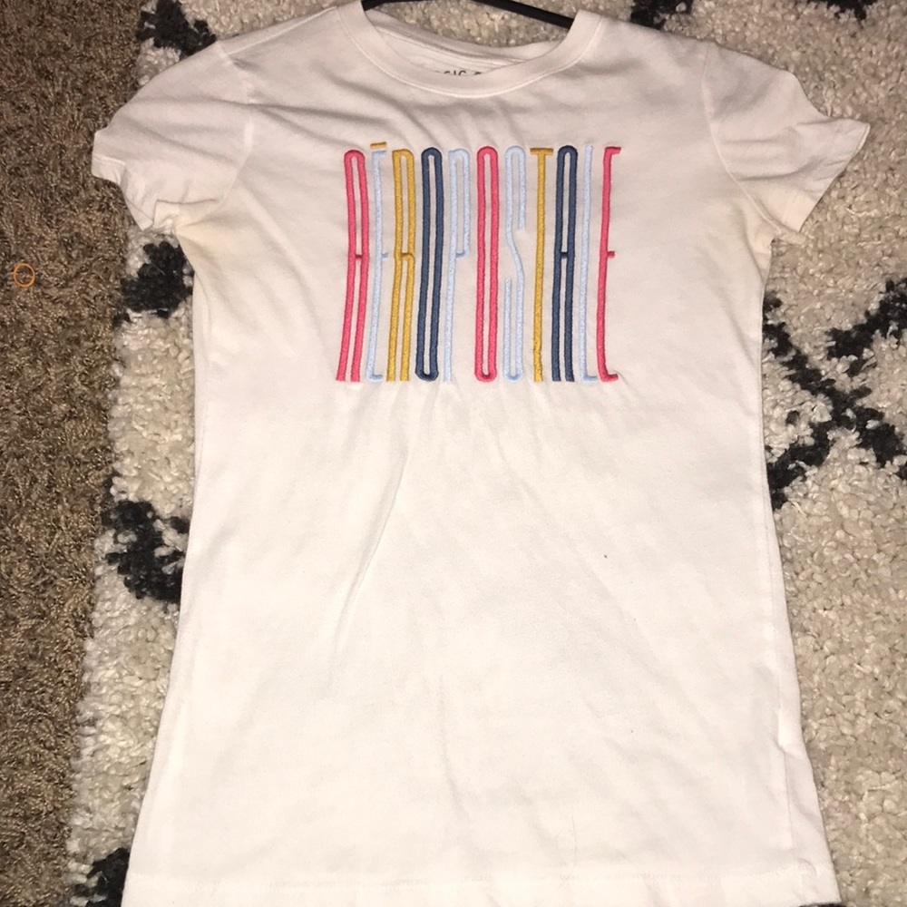 White Aeropostale t shirt